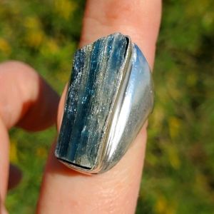 New Men's Kyanite 925 Silver Statement Ring.